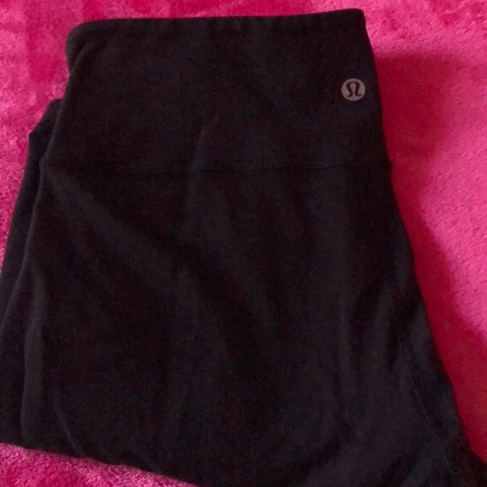 Lulu pants. Black straight legged.